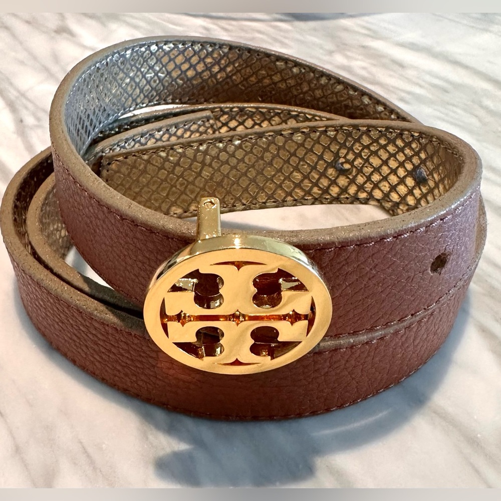 Tory Burch reversible leather belt!